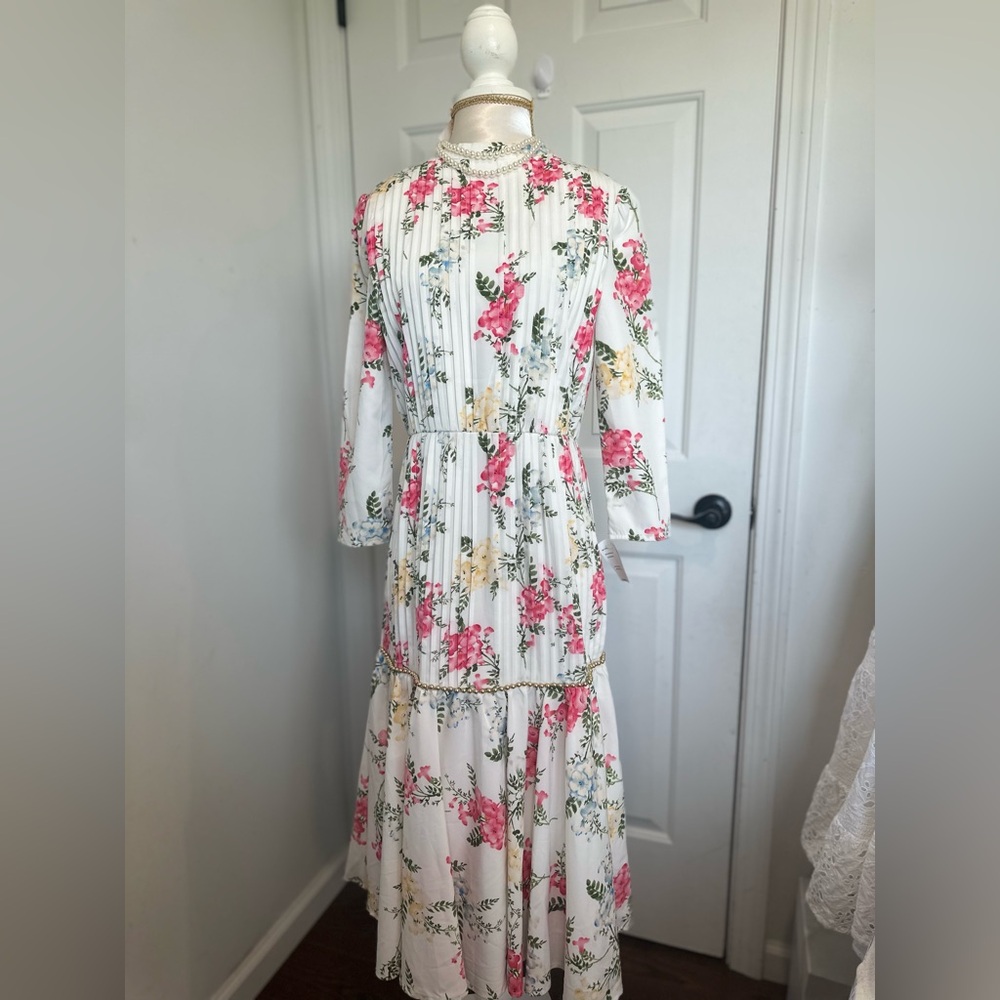 Harriet & Mary Chic Floral Long Sleeve Dress